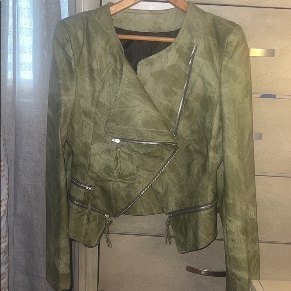 Stylish Green Women's Jacket - Picture 3 of 6